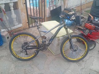 Bicicleta de descenso