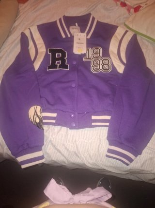 Bomber Bershka Morada Talla S