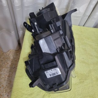Faros Dacia Logan