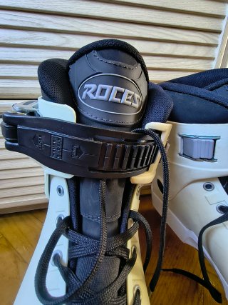Patines Roces M12 con guias Kizer Agresivos Street