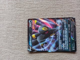 Carta Pokémon Umbreon V 094/203