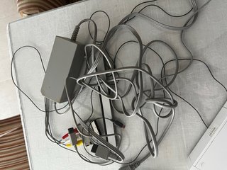 Lote Completo Wii: Consola, Juegos y Accesorios