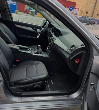 Mercedes C200 2011