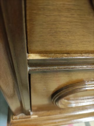Cómoda, espejo y 2 mesitas de noche madera