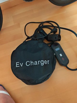 Cargador coche eléctrico EV AC charguing Mode2