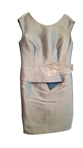 Vestido abrigo y chaqueta nuevo