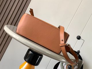 Bolso Loewe Puzzle Marrón
