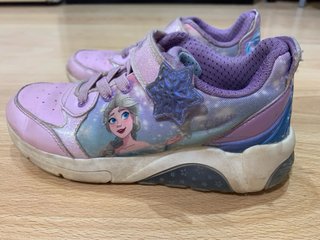 Zapatillas niña talla 31