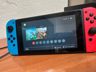 Nintendo Switch Azul y Rojo