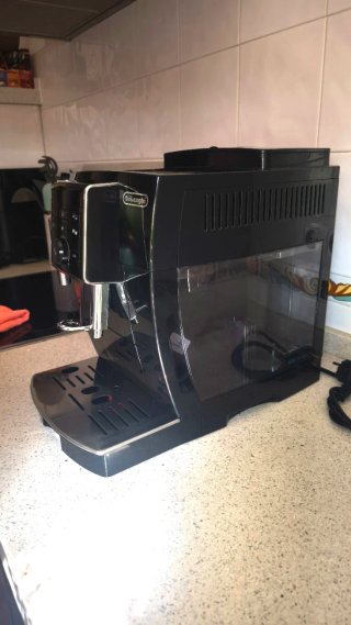 Cafetera Automática Delonghi