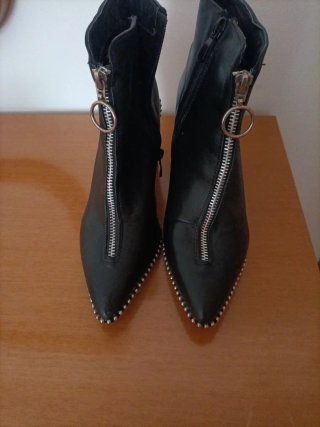 Stivaletti neri donna tacco zip 38