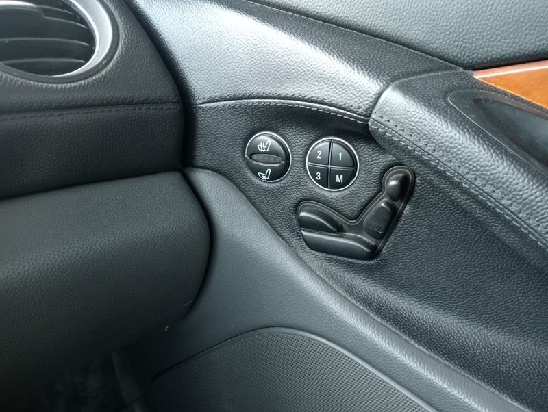 Mercedes-Benz SL 2002, foto 15