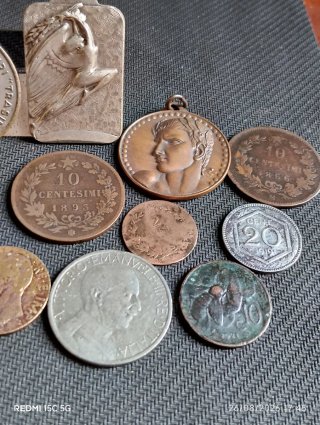 ✳️Lote monedas y medallas antiguas Italia WW2