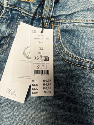 Jeans vita bassa wide leg