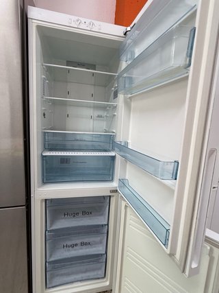 Frigorífico Haier 185 alt  + Lavadora Siemens 7kg