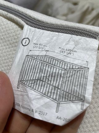 Cuna bebé completa con textiles. Leer descripción