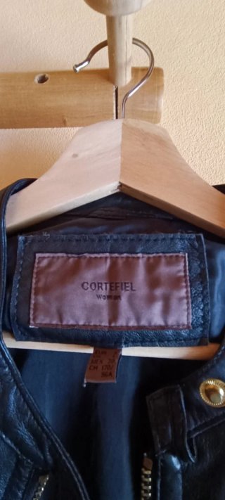 Cazadora Piel Negra Cortefiel Talla L