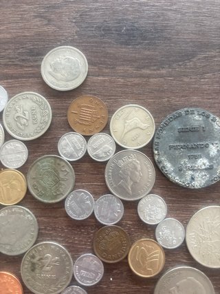 Lote de monedas variadas