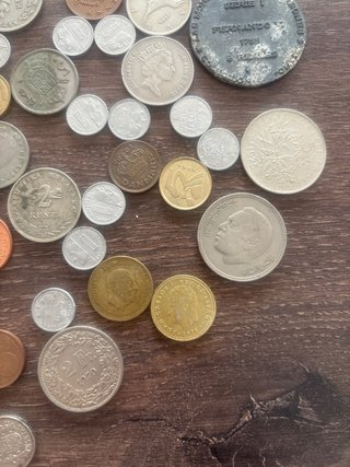 Lote de monedas variadas