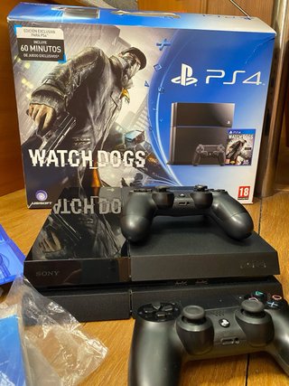 PS4 (PlayStation 4). Nueva!! +3 juegos. +2 mandos.