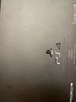 PS4 (PlayStation 4). Nueva!! +3 juegos. +2 mandos.