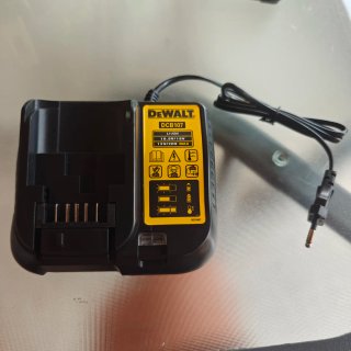 Maletin Nivel Laser DeWalt con Accesorios