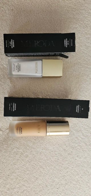 Meroda Changing Foundation SPF 15 + Universal Foun