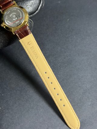 Orologio Bulova Donna Vera Pelle NUOVO NOS 29mm