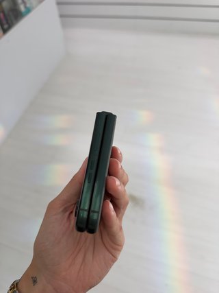 Motorola Razr Ultra 2025 512GB batteria 100%