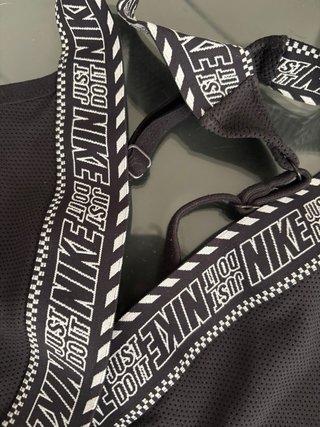 Sujetador deportivo Nike negro M