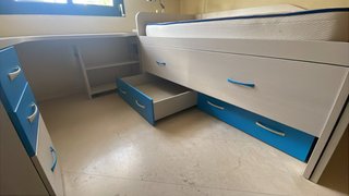 Juego de muebles habitación estudio y dormitorio