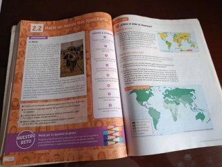 Geografía e Historia, 3 secundaria. Revuela