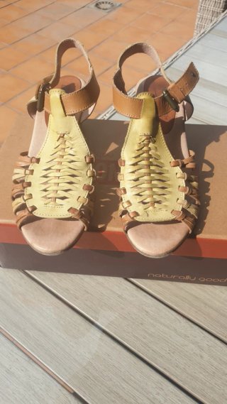 Sandalias cuña Pikolinos Talla 37