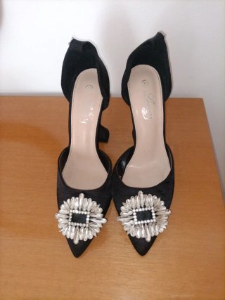 Décolleté nere con strass tacco 38