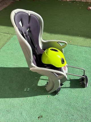 Silla bici infantil + Casco amarillo