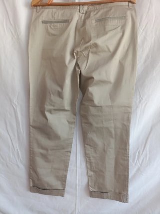 Pantalón Capri Kleymac T46 Beige Arena Nuevo