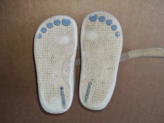 Lote Zapatilla barefoot Gioseppo T30 + Lefties T31