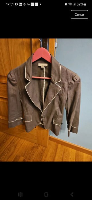 Blazer torera Bershka marrón talla S