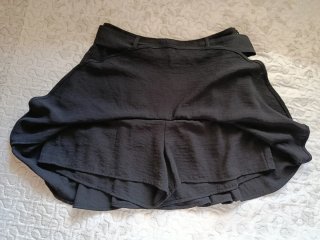 Mini falda pantalón negra Talla S