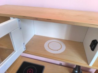 Cocinita de juguete de madera