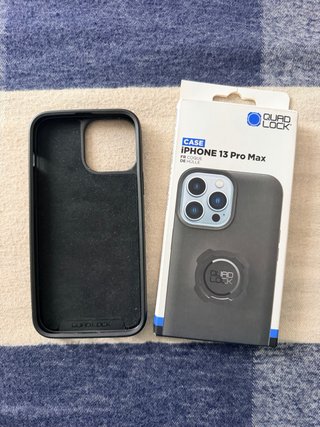 Custodia Quad Lock iPhone 13 Pro Max + Poncho