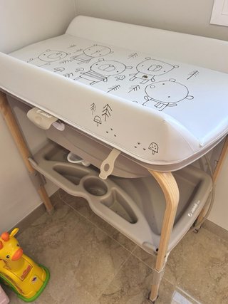 Bañera Jane bebé con patas imitación madera
