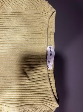 Maglione a costine verde pastello