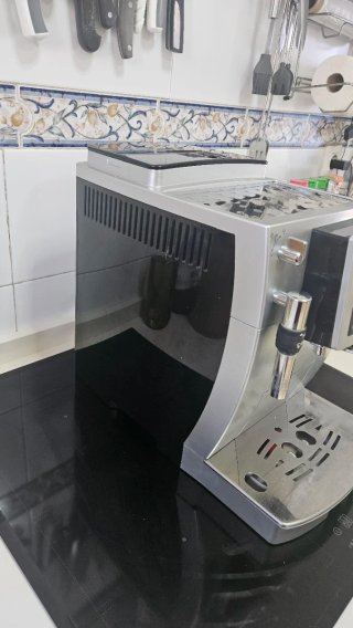 Cafetera De'Longhi Superautomática