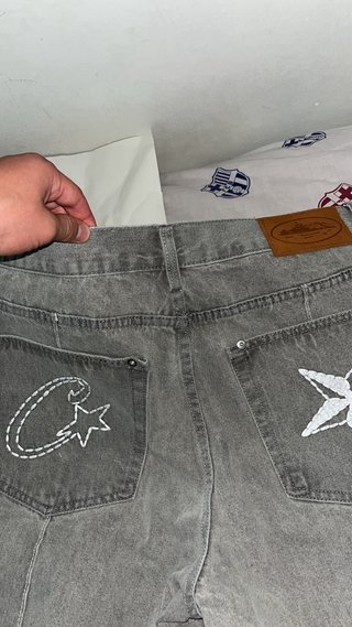 Pantalones Corteiz Grises