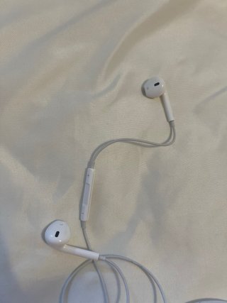 Auriculares Apple EarPods Lightning Blancos