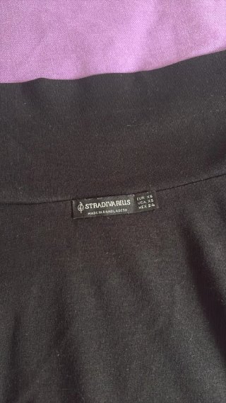 Top Stradivarius Negro Manga Larga