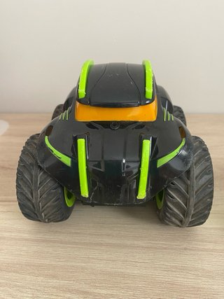 Coche teledirigido todoterreno