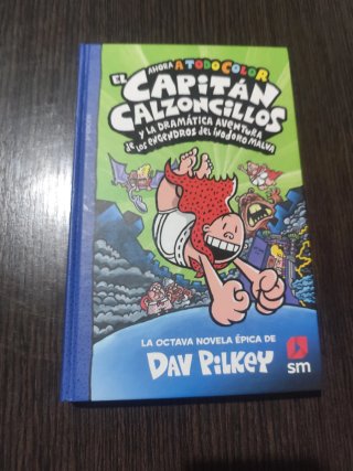 Libros capitan calzoncillos a todos color