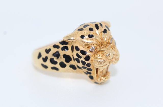 J-0912 Anillo Jaguar Oro 18K
